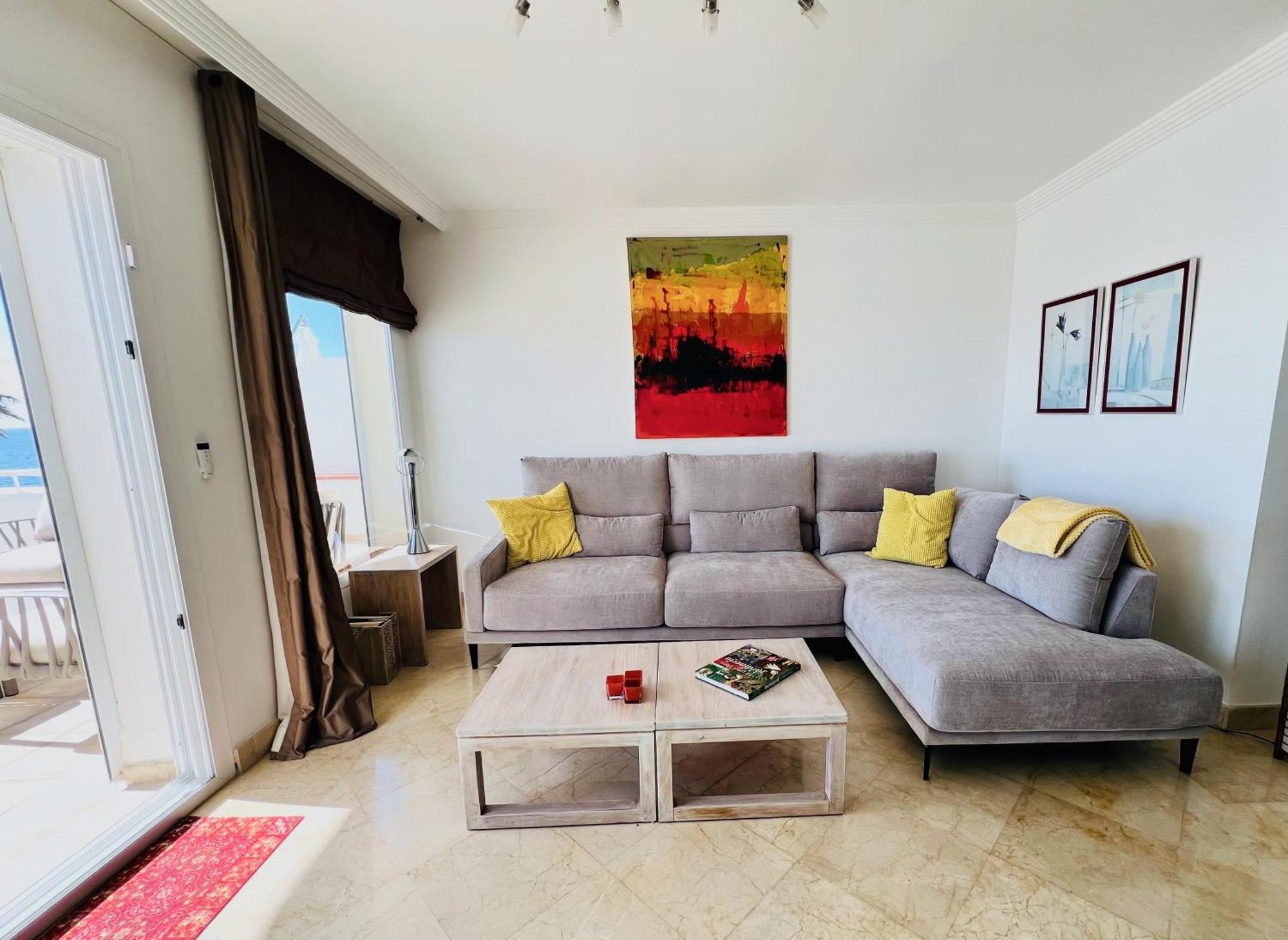 D12 Espectacular y moderno apartamento en primera línea - Estepona - Sinfonia del Mar Exterior foto